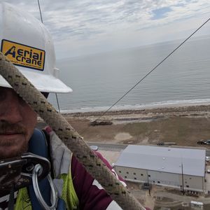 Meet your Posher, Dustin